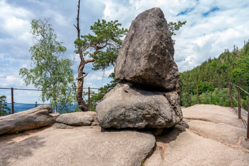 Widok z platformy w Rudawach Janowickich