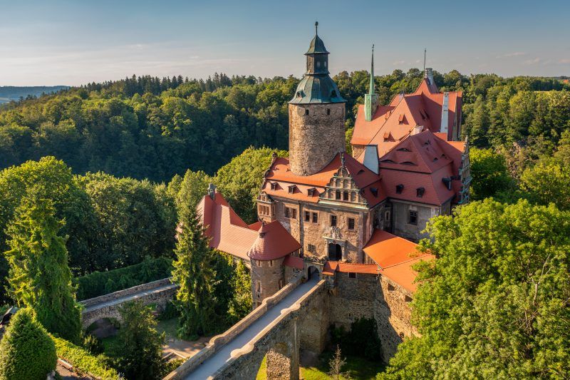 Widok z drona na Zamek Czocha