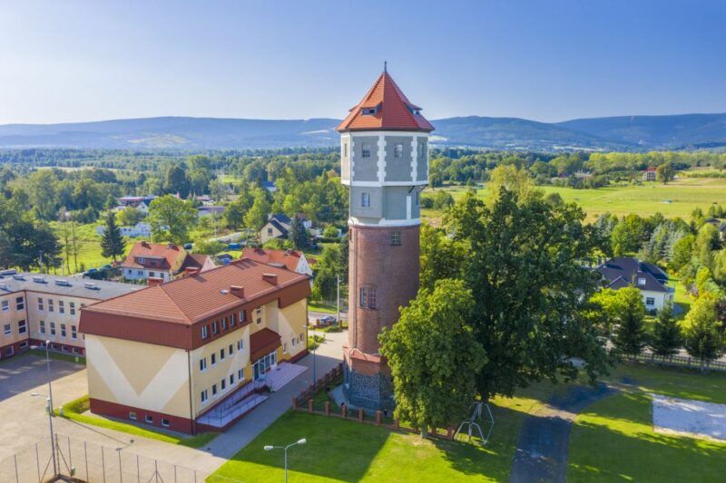 Wieżą 