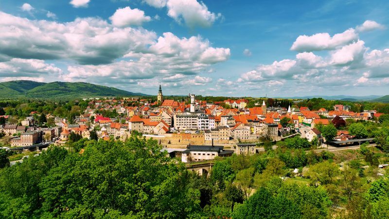 Panorama i widok na centrum Bystrzycy Kłodzkiej