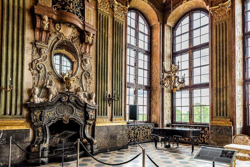 Wnętrza zabytkowego zamku